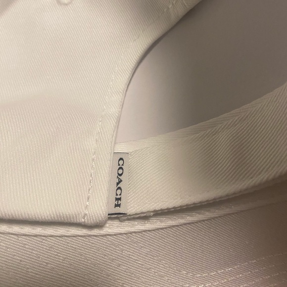 NWOT Coach Pride Rainbow Carriage Driver Hat - Picture 4 of 8